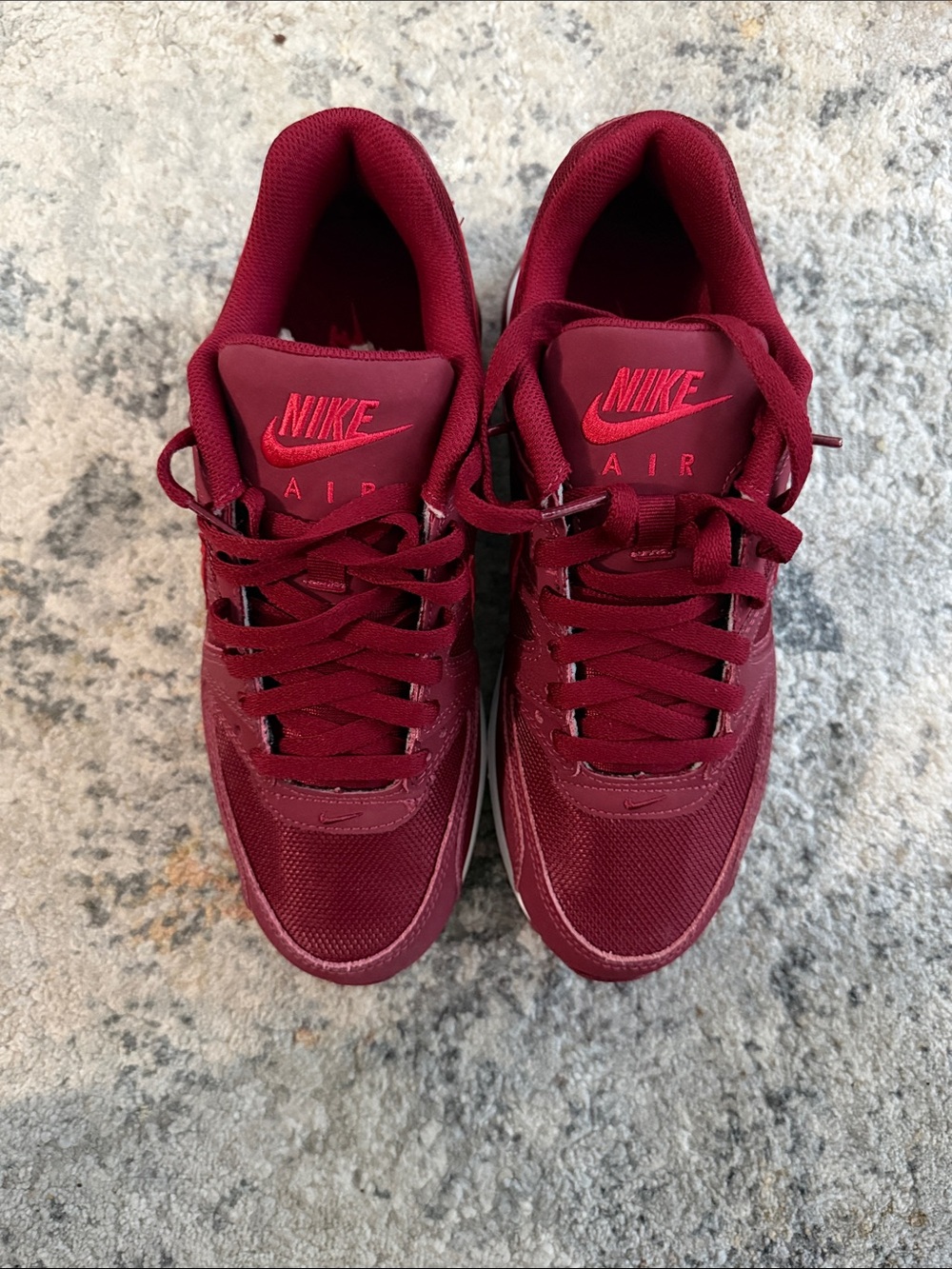 NEW Nike  Air Max Command Sneakers